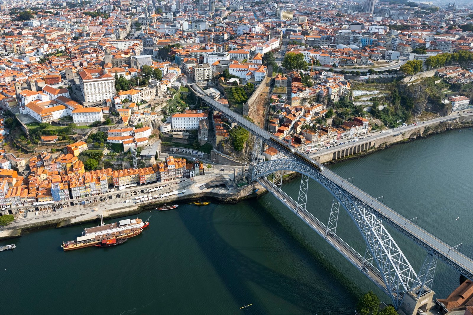 Rio Douro, Porto e Vila Nova de Gaia vistos de cima